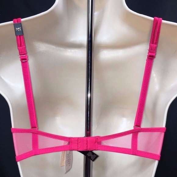 Victoria's Secret Very Sexy Lined Demi Bra - Picture 3 of 4